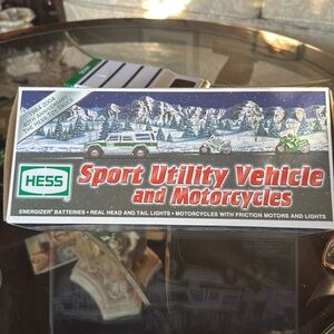NIB 2004 HESS SPORT UTILITY VEHICLE AND MOTORCYCLES